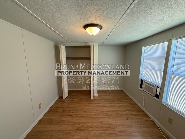 Building Photo - 424 Patterson Rd