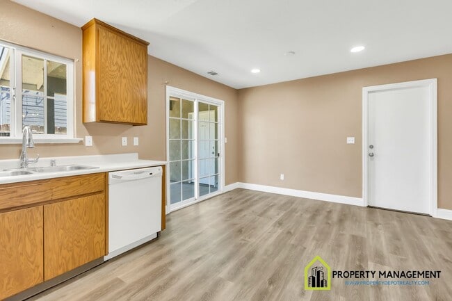 Building Photo - 3-Bedroom Home with Modern Touches-AF