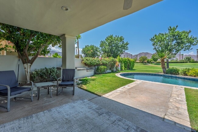 Building Photo - 57461 Spanish Hills Ln