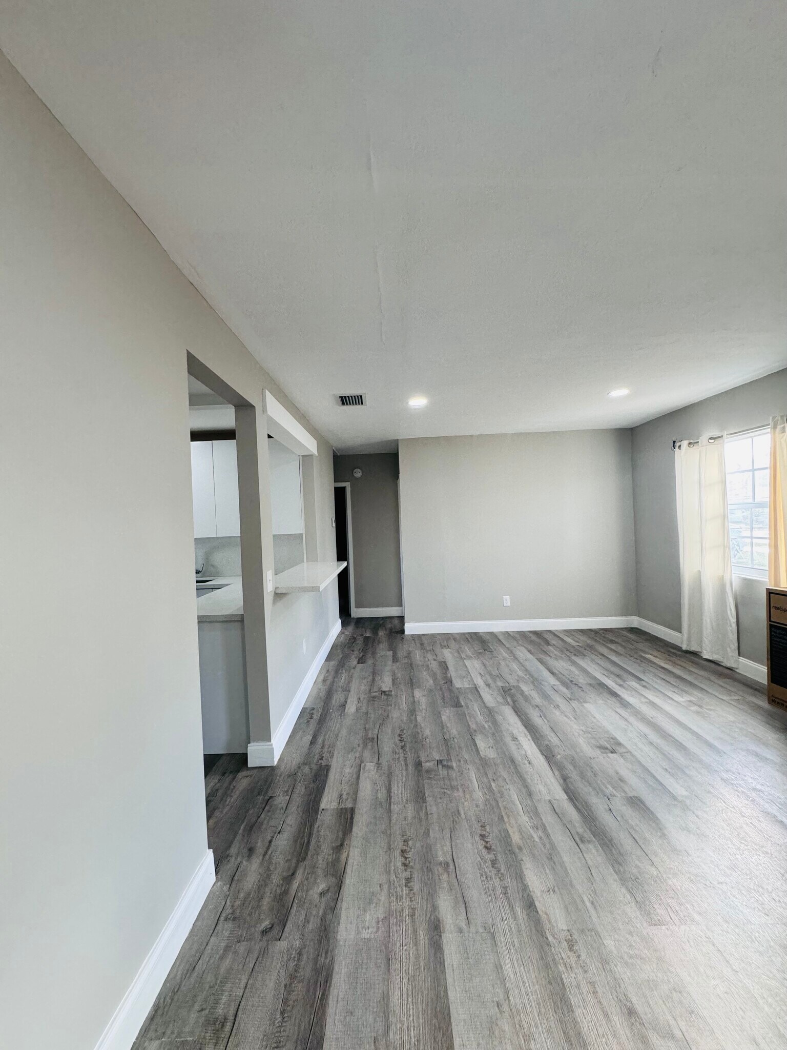 Building Photo - 8241 SW 37th St