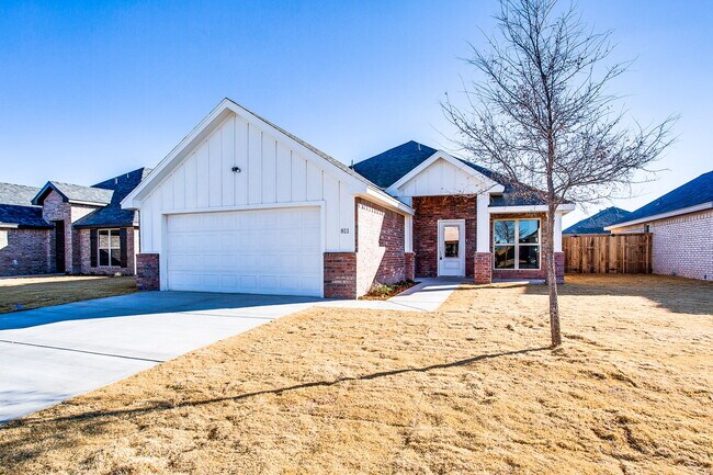 Building Photo - Wonderful 3/2 in Wolfforth!