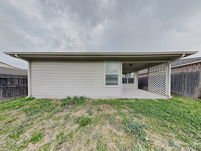 Building Photo - 4805 Cedar Springs Dr