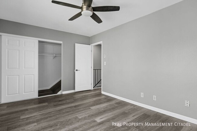 Building Photo - 11104 Grant Way