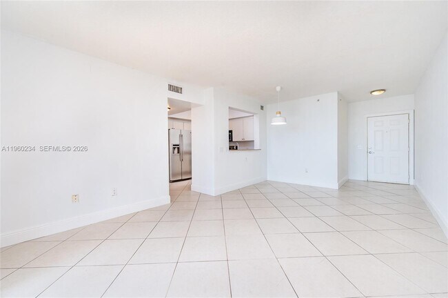 Building Photo - 117 NW 42nd Ave