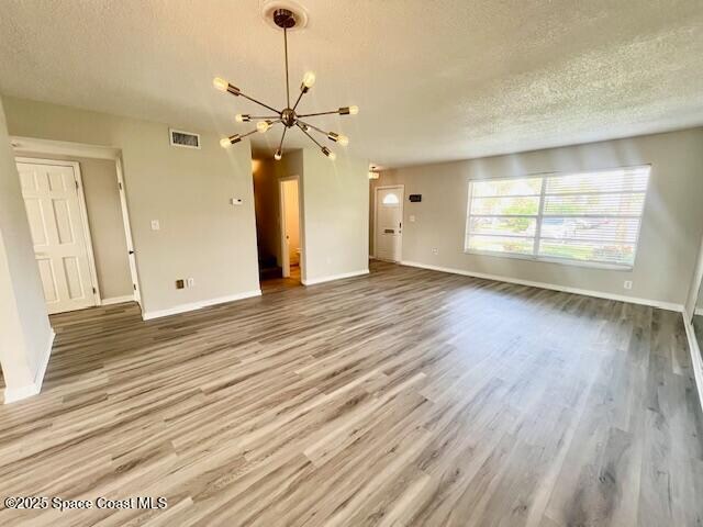 Building Photo - 442 Dove Ln