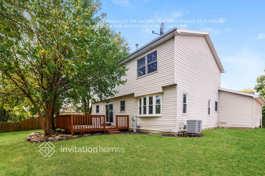 Building Photo - 1714 Great Falls Dr