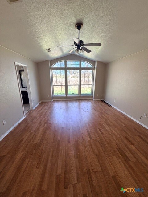 Building Photo - 2013 Schottische Ln