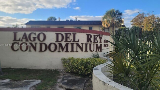 Building Photo - 8520 SW 149th Ave