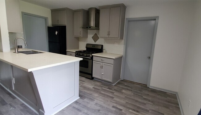 Building Photo - 5431 Canterway Dr
