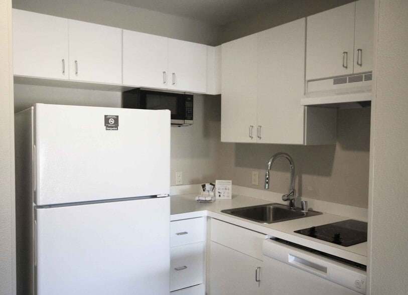 Building Photo - Furnished Studio-Albuquerque - Rio Rancho ...