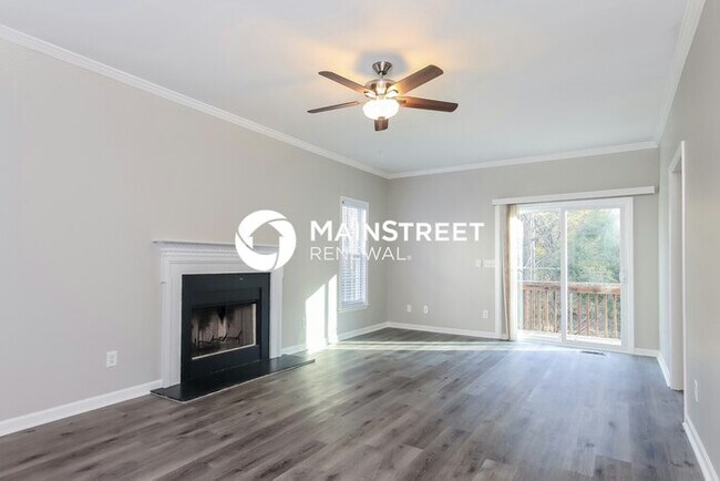 Building Photo - 3 Bedroom Pet-Friendly Home in Garner, NC with Main Street Renewal
