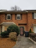 Building Photo - 804 Old Rocky Ridge Ln