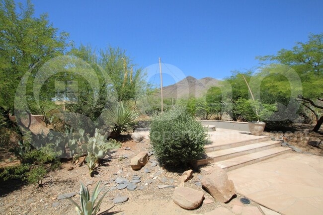 Building Photo - 5844 E Carefree Mountain Dr