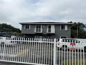 Building Photo - 22250 SW 117th Ave