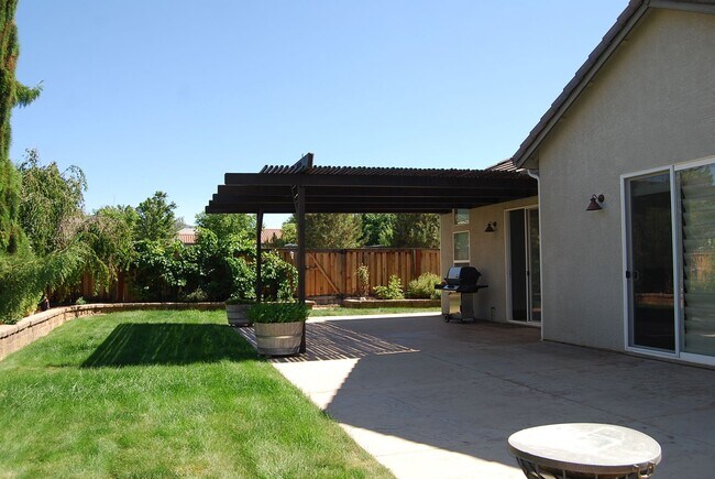 Building Photo - Single Level in Damonte Ranch