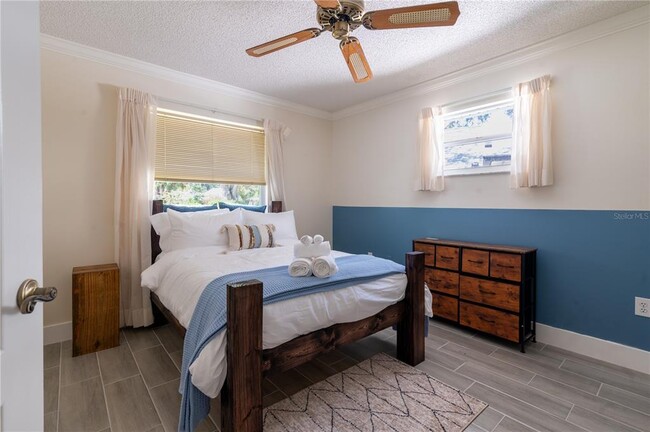 Building Photo - 6908 Arbor Oaks Cir