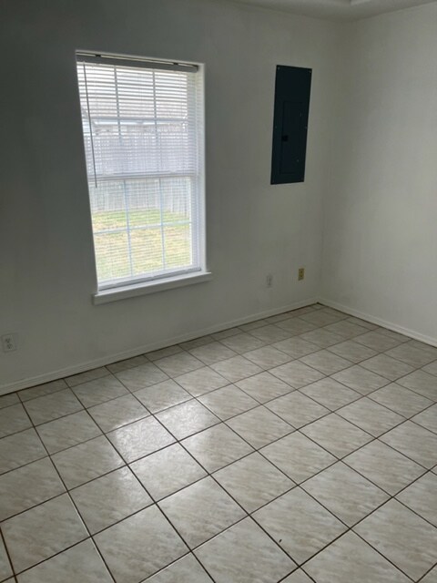 Building Photo - 2907 Milestone