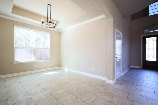 Building Photo - Beautiful 4-Bedroom Home in Stevens Ranch ...