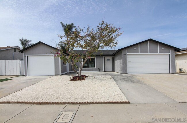 Building Photo - 8580 Flanders Dr