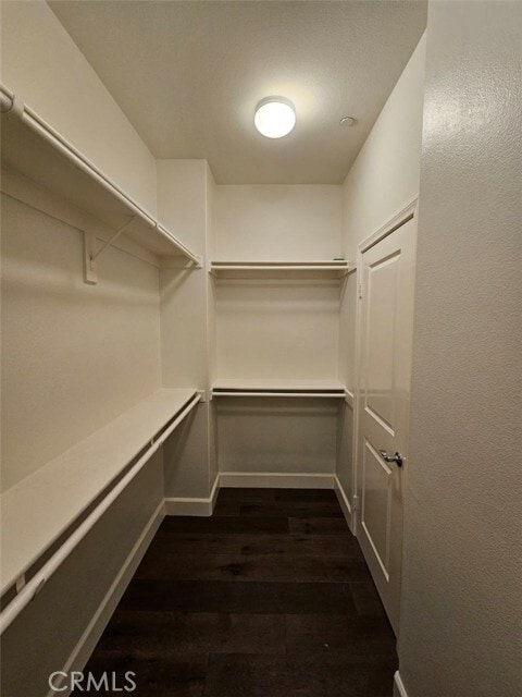 Building Photo - 35 Courant