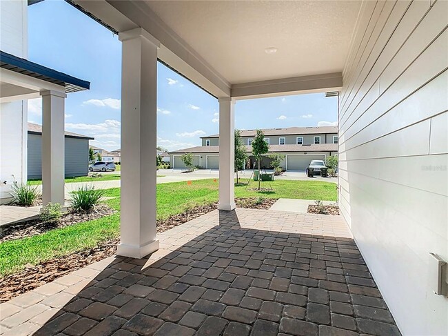 Building Photo - 11165 Green Citron Aly