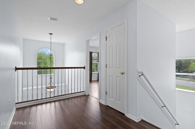Building Photo - 1701 Windover Pl
