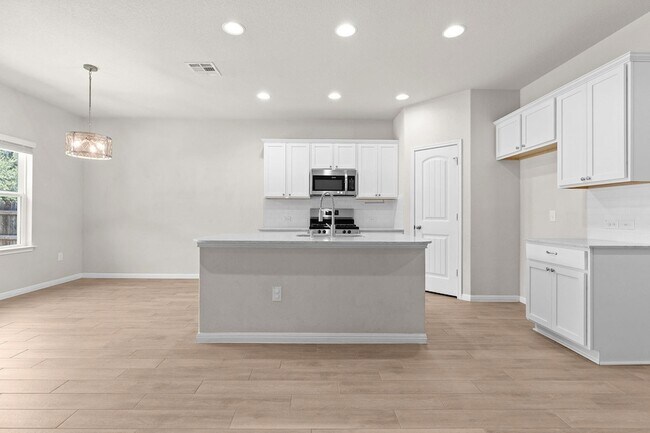 Building Photo - 2205 Singletree Bend