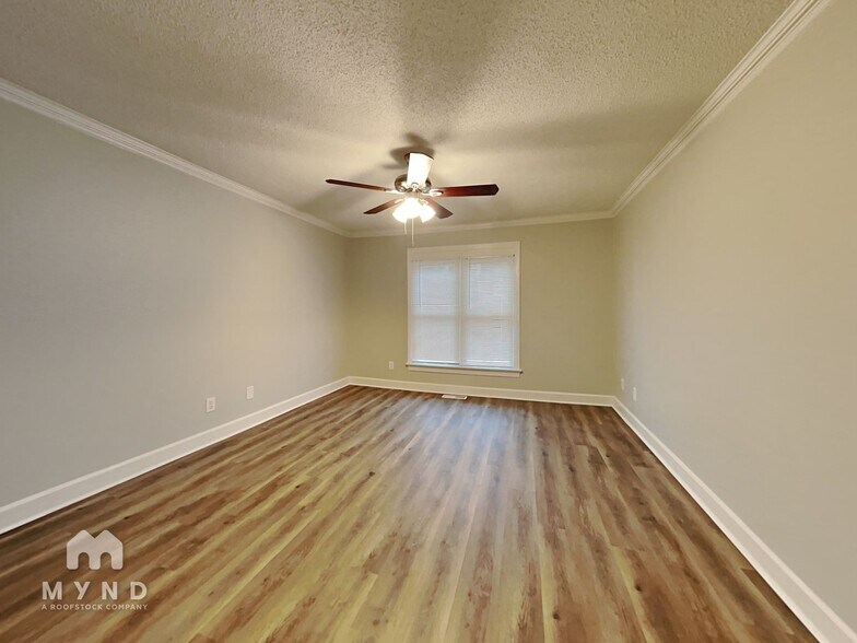 Building Photo - 4648 Forest Highland Dr