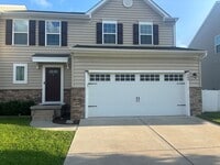 Building Photo - 464 Smee Rd