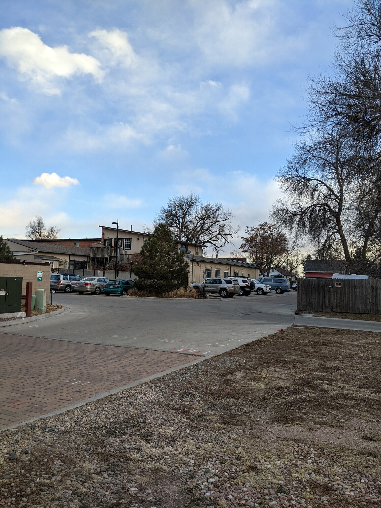 south view - 146 W 3rd St