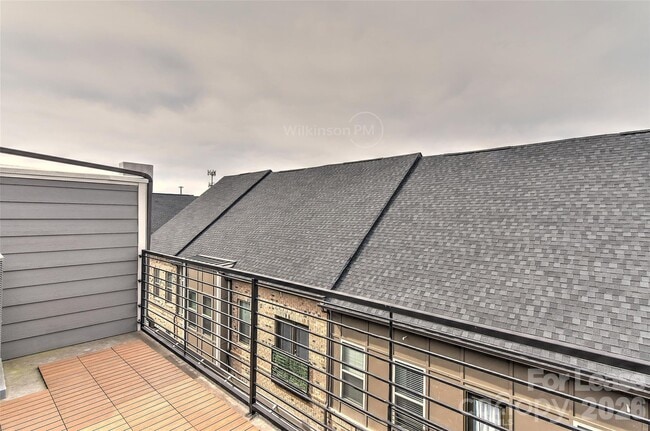 Building Photo - 13047 Tinton Ave