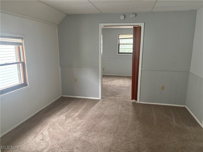 Building Photo - 3455 W 49th St