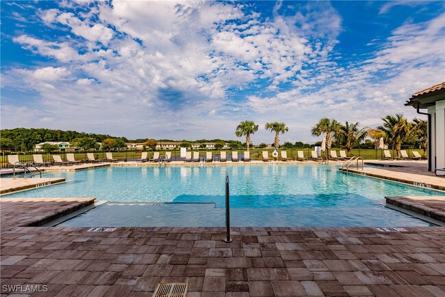 Building Photo - 14874 Palamos Cir