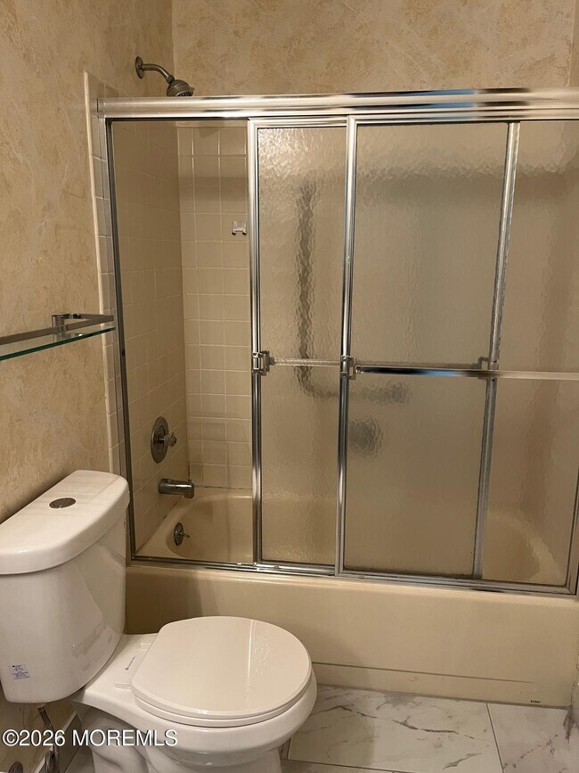 Building Photo - 27C Benjamin Franklin Dr