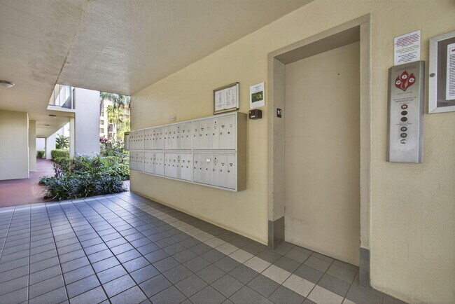 Building Photo - 3590 Via Poinciana