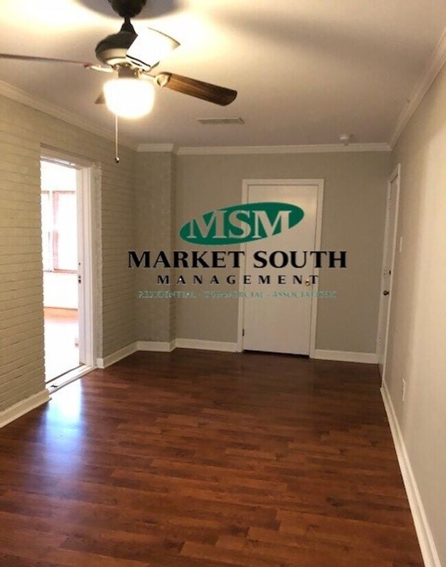 Building Photo - 5529 Habersham St
