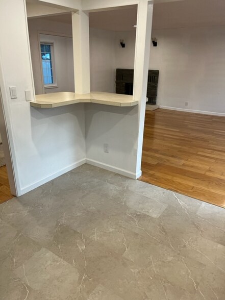 Building Photo - 19614 80th Ave W