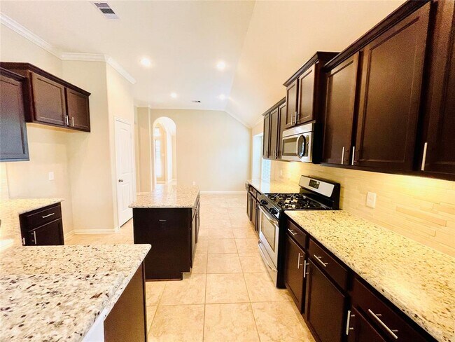 Building Photo - 17906 Sulgrave Dr