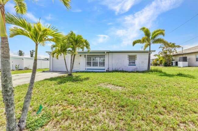 Building Photo - 501 Palmetto Dr