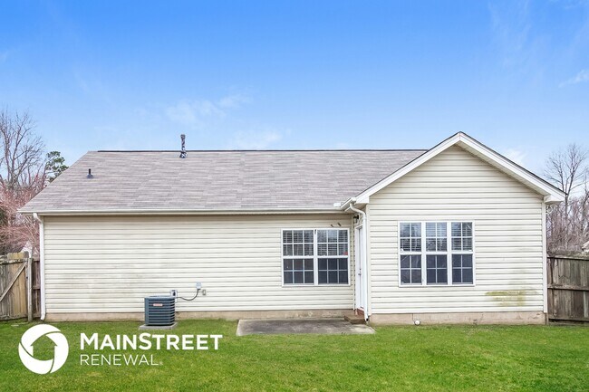 Building Photo - 5052 Osage Cir