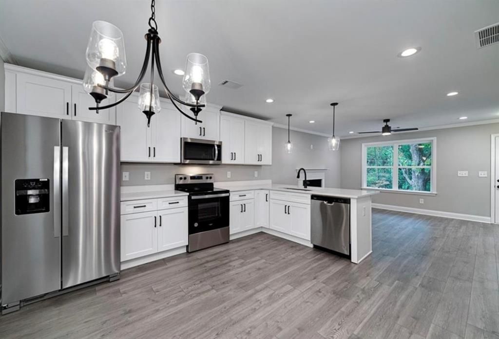 Building Photo - 6290 Akins Way