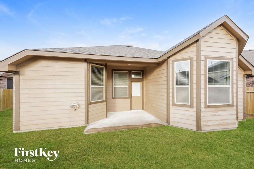 Building Photo - 6522 Hunters Creek Ln