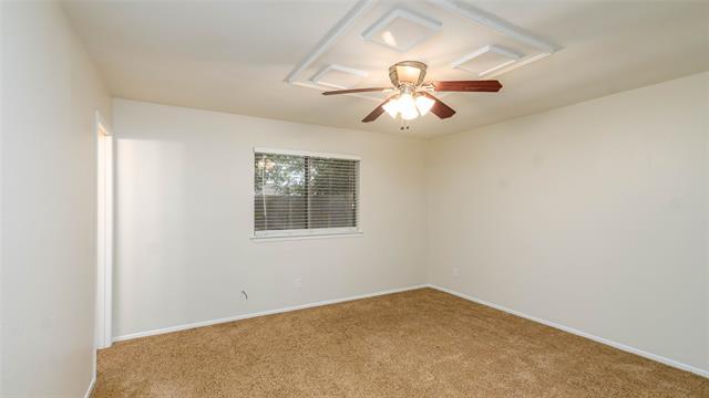 Building Photo - 5621 Brent Dr