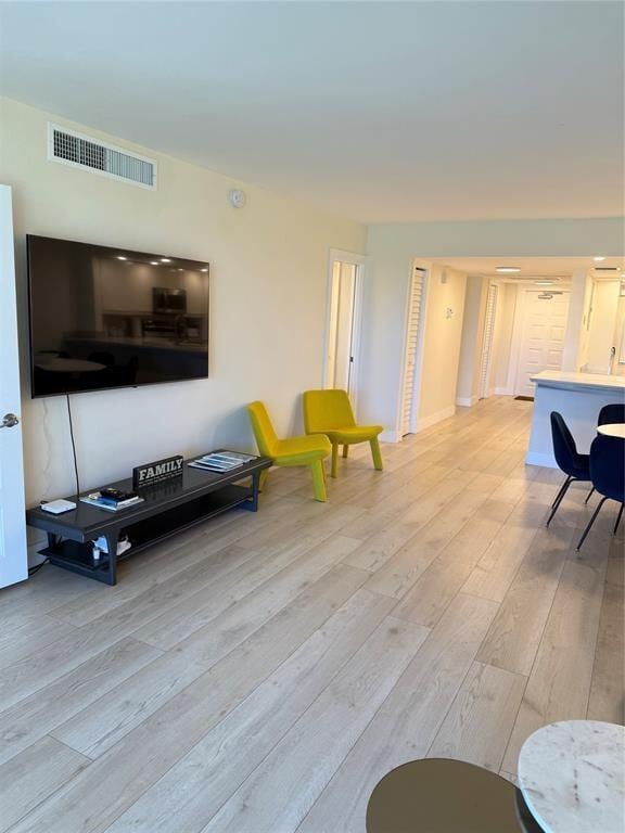 Building Photo - 802 Cypress Blvd