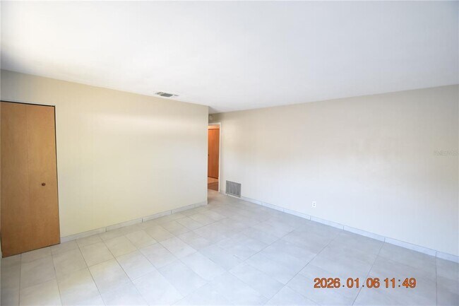 Building Photo - 6485 30th Ave N