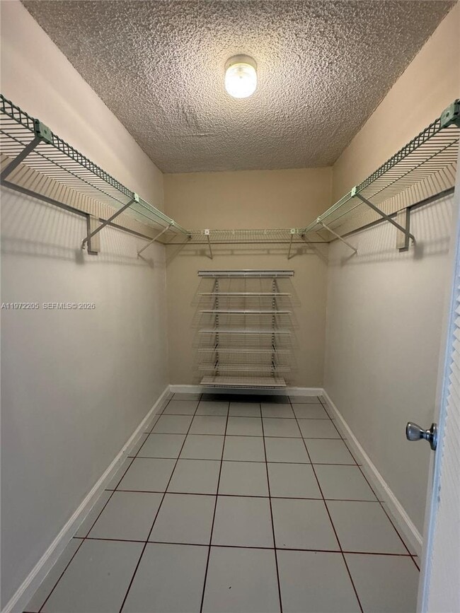 Building Photo - 13700 SW 62nd St