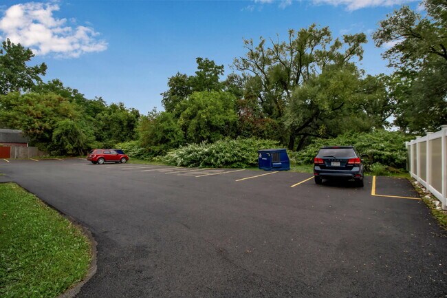Building Photo - Furnished 1-Bedroom First-Floor Apartment Minutes from Highmark Stadium