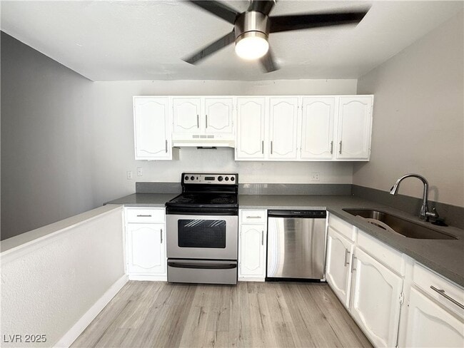 Building Photo - 5187 Garden Ln