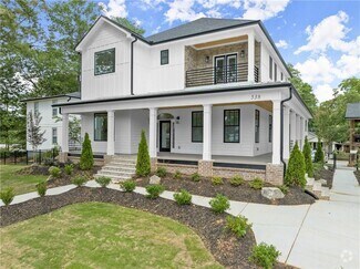 Building Photo - 538 W Shadburn Ave