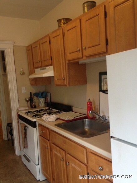 Building Photo - 127 Washington St